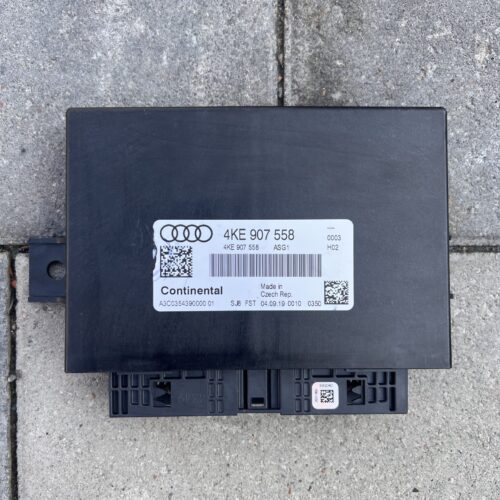 Блок ECU керування двигуну 4KE907558