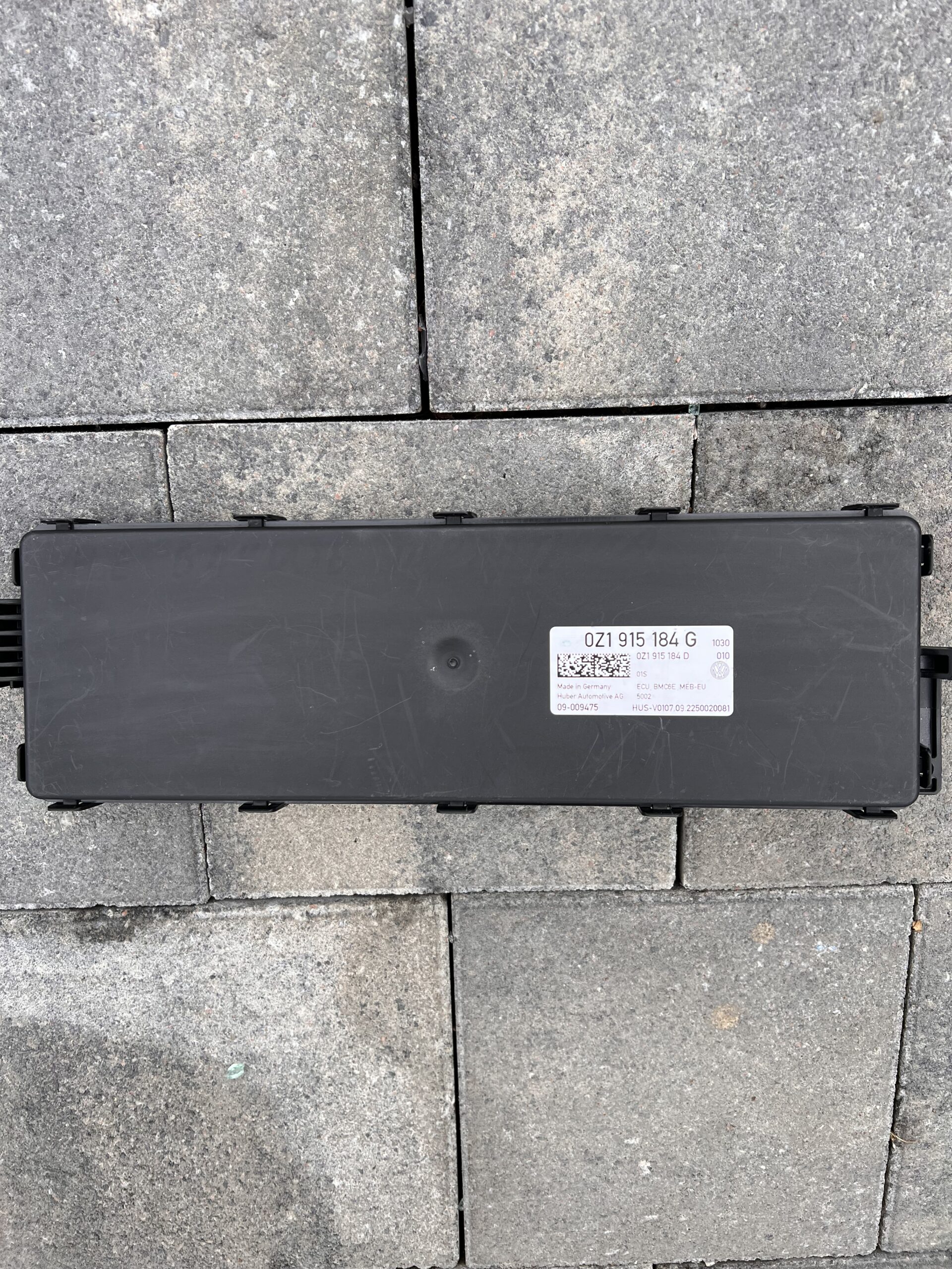 Блок контроллер аккумулятора (0Z1 915 184 G)