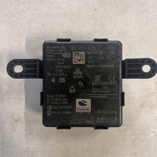 Блок керування безключовим доступом (Keyless Entry Module) – 5WA959436