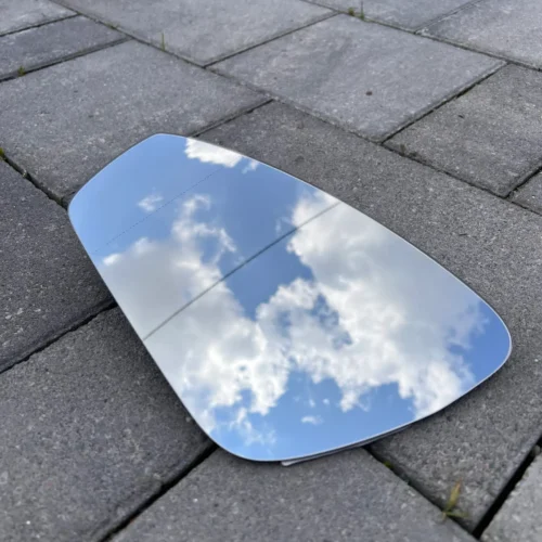 Вставки правого зовнішнього дзеркала SP0011491 (OEM 11B857521)