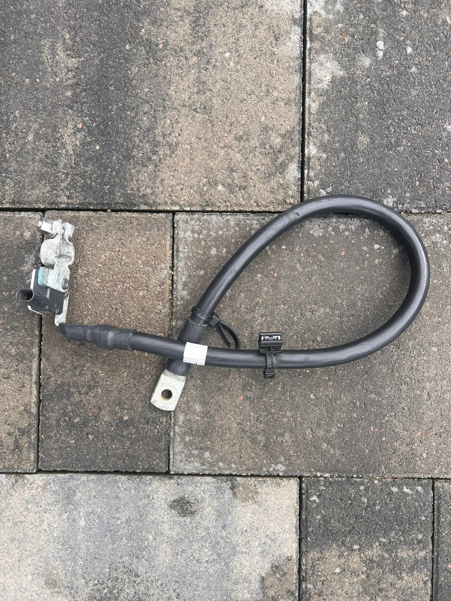 Акумуляторний кабель з вбудованим контролером 80D915181 - Зображення 4