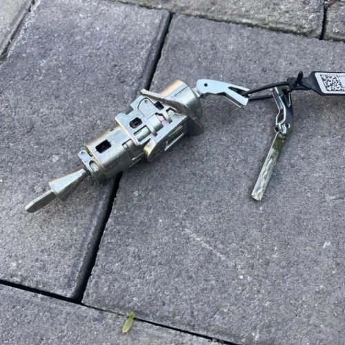 Cерцевина (циліндр) 11G837167A