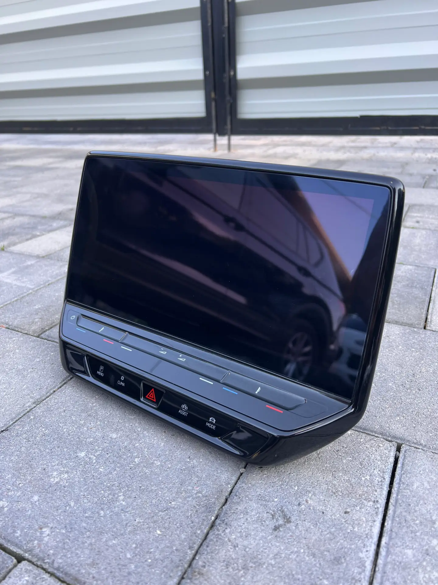 Мультимедійний сенсорний дисплей (10″) 10A919605K - Зображення 3