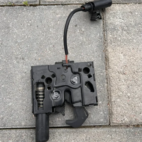 Замок капота (hood latch & switch) 4KE823509