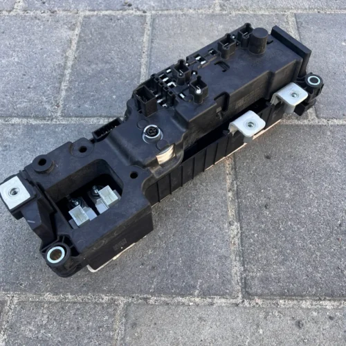 Реле напруги акумуляторної системи (високовольтний “Switch Box”) 0Z1915183C