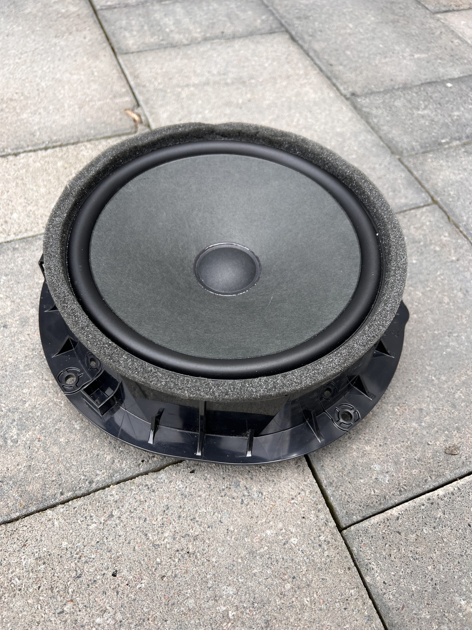 Передній дверний гучномовець/басовий динамік 4K0035415