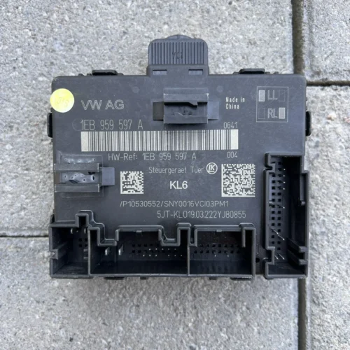 Блок керування передніми правими дверима 1EB959597