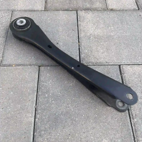 Важіль задньої підвіски поперечний 1EA505291A