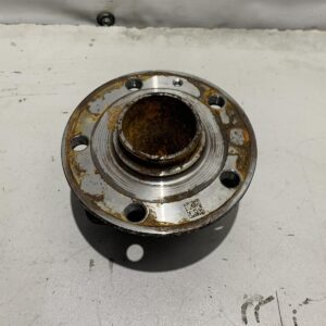 Ступиця передня /підшипник ступиці 5QF501611D